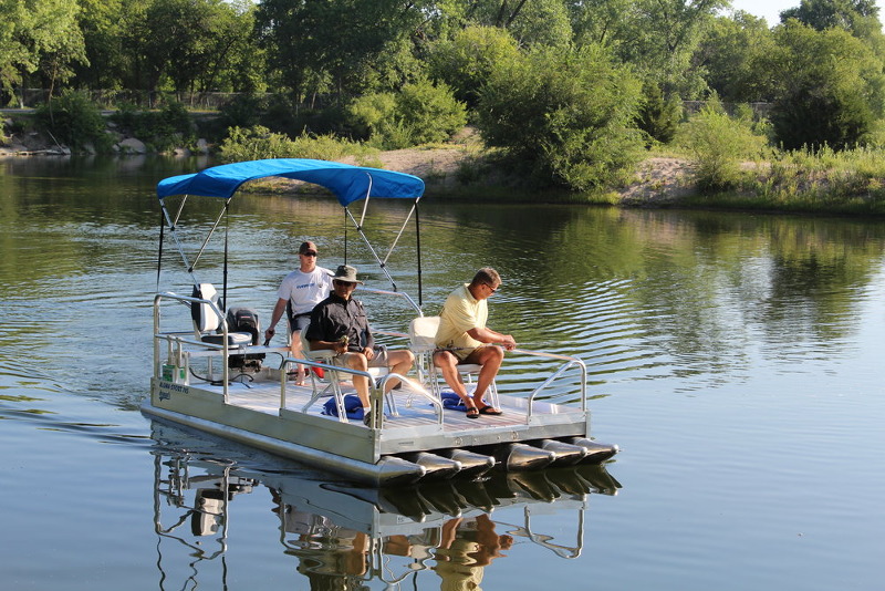 Hotwoods Pontoon